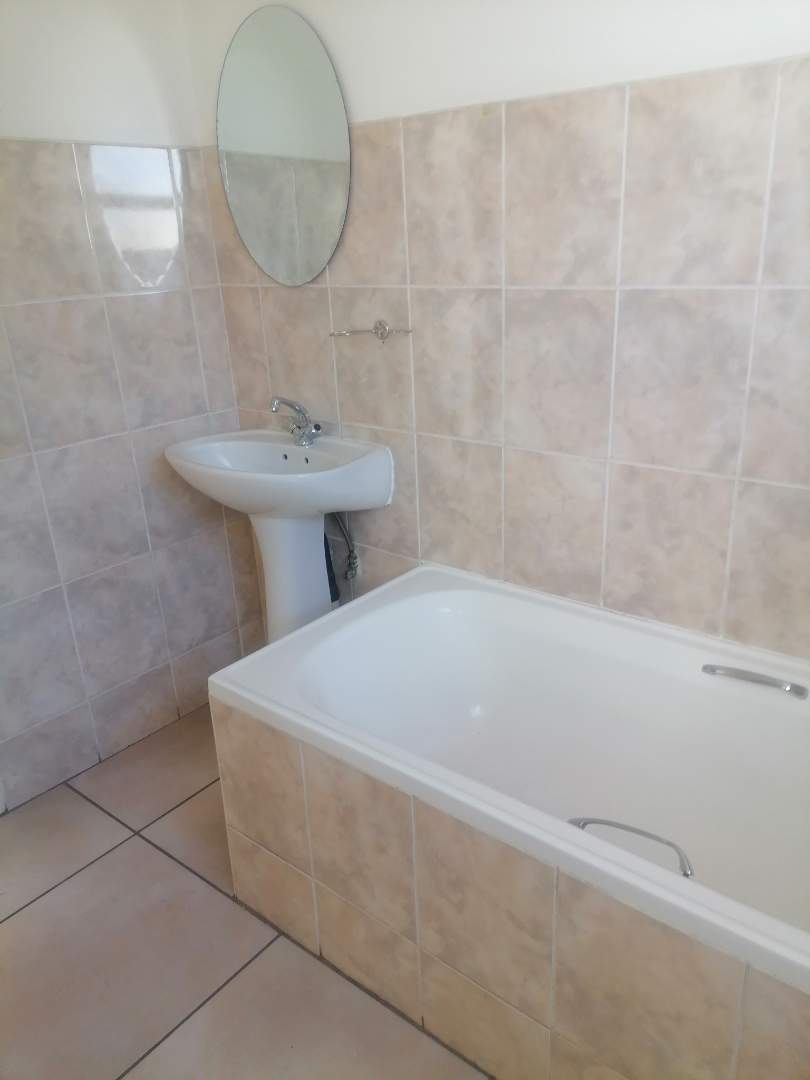 2 Bedroom Property for Sale in Parkrand Gauteng