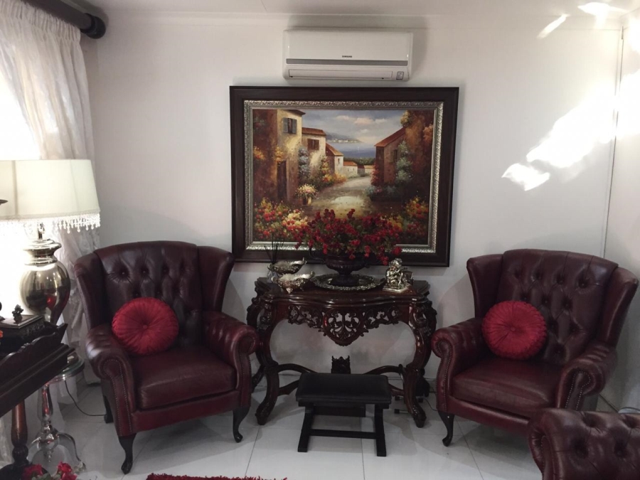 To Let 2 Bedroom Property for Rent in Eldoraigne Gauteng