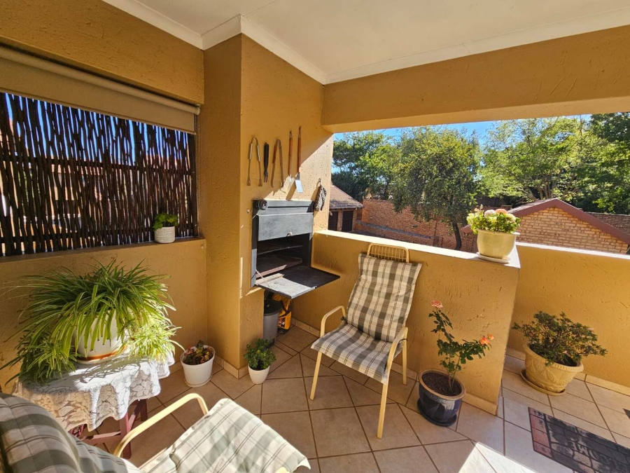 To Let 2 Bedroom Property for Rent in The Wilds Gauteng