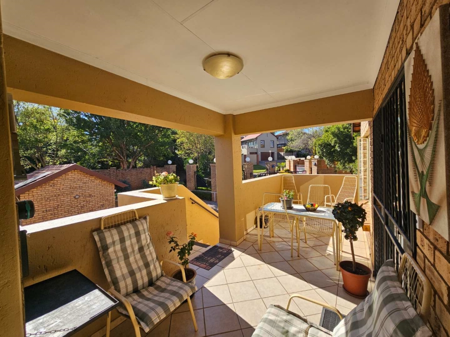 To Let 2 Bedroom Property for Rent in The Wilds Gauteng