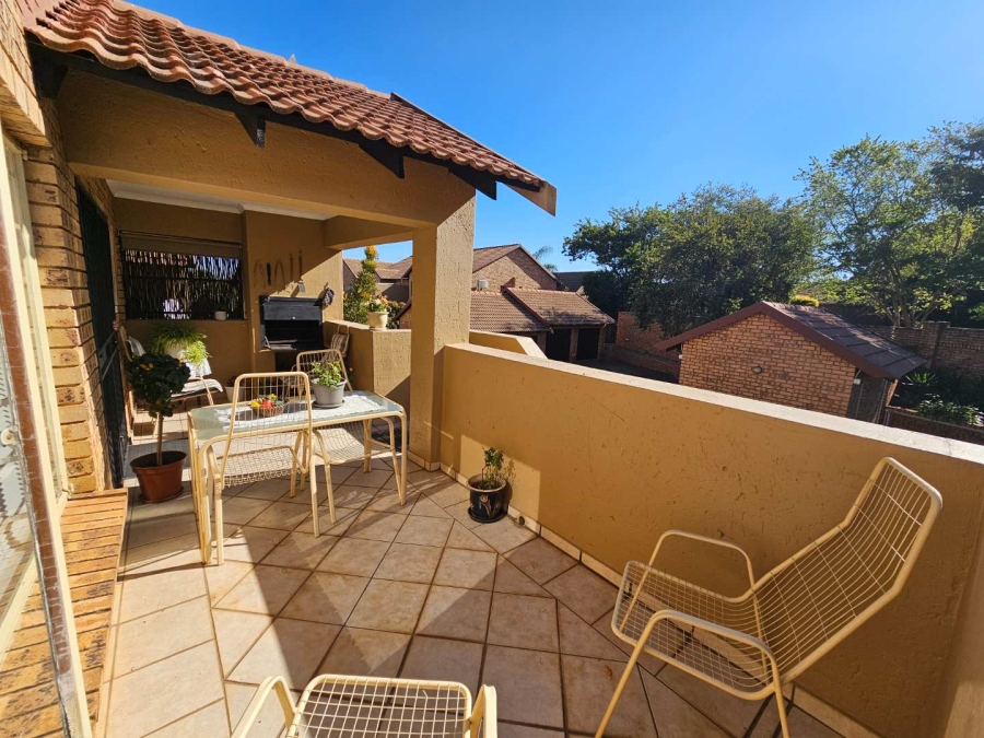 To Let 2 Bedroom Property for Rent in The Wilds Gauteng