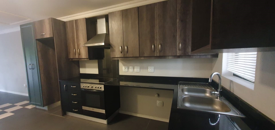 To Let 2 Bedroom Property for Rent in Rivonia Gauteng
