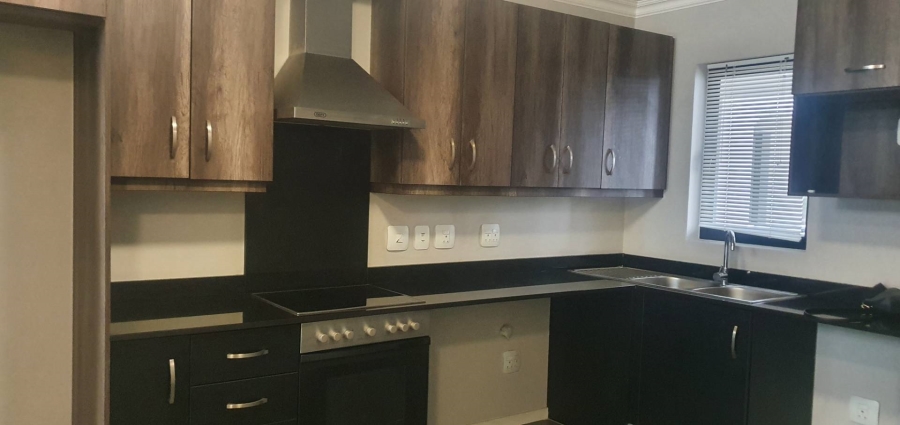 To Let 2 Bedroom Property for Rent in Rivonia Gauteng