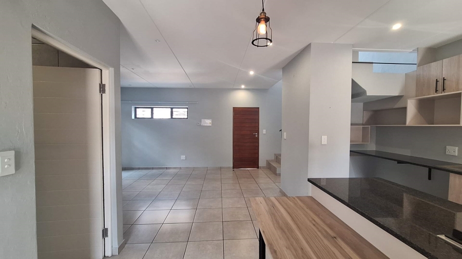 To Let 2 Bedroom Property for Rent in Ferndale Gauteng