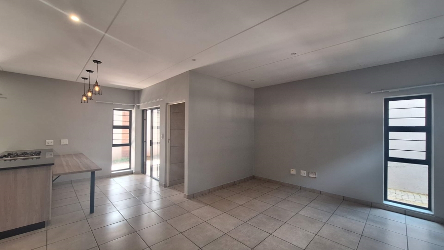 To Let 2 Bedroom Property for Rent in Ferndale Gauteng
