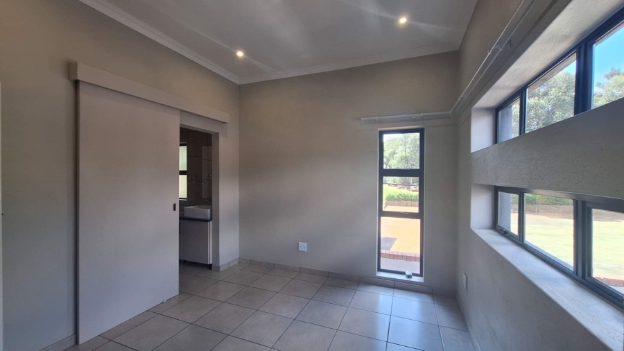 To Let 2 Bedroom Property for Rent in Ferndale Gauteng
