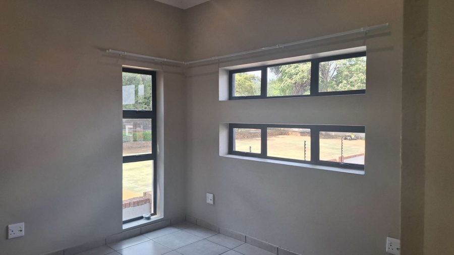 To Let 2 Bedroom Property for Rent in Ferndale Gauteng