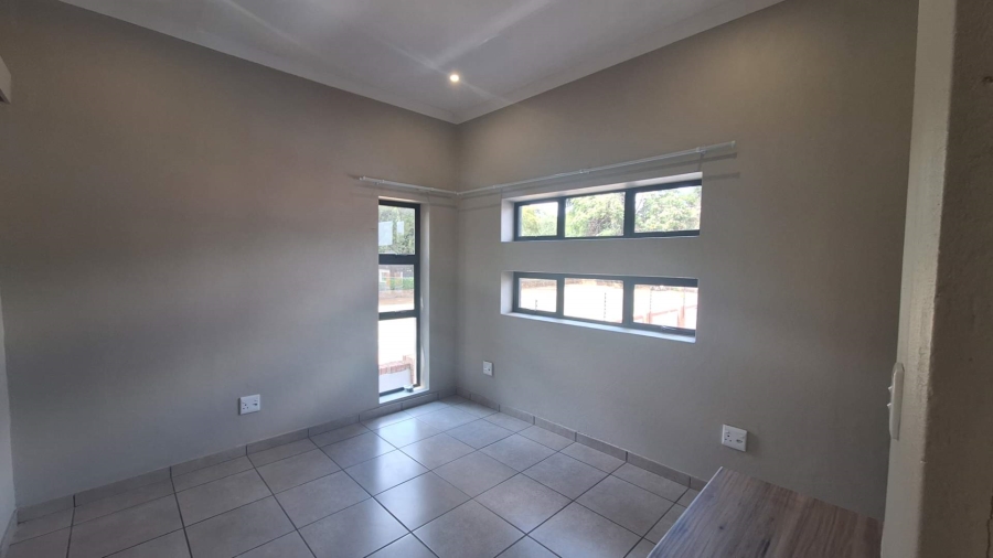 To Let 2 Bedroom Property for Rent in Ferndale Gauteng