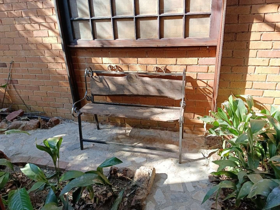 4 Bedroom Property for Sale in Rietondale Gauteng