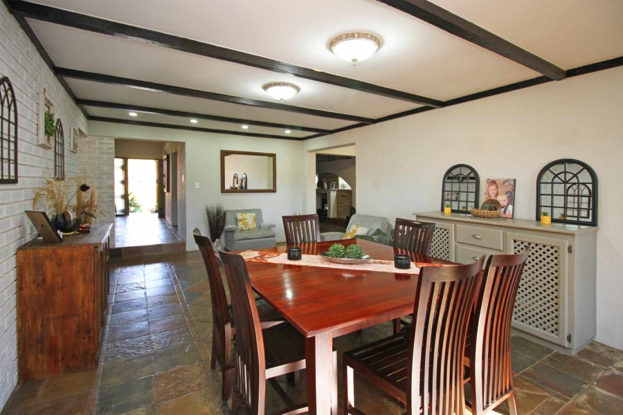 5 Bedroom Property for Sale in Greenhills Gauteng