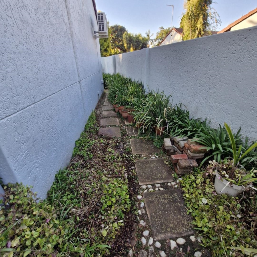 3 Bedroom Property for Sale in Die Wilgers Gauteng