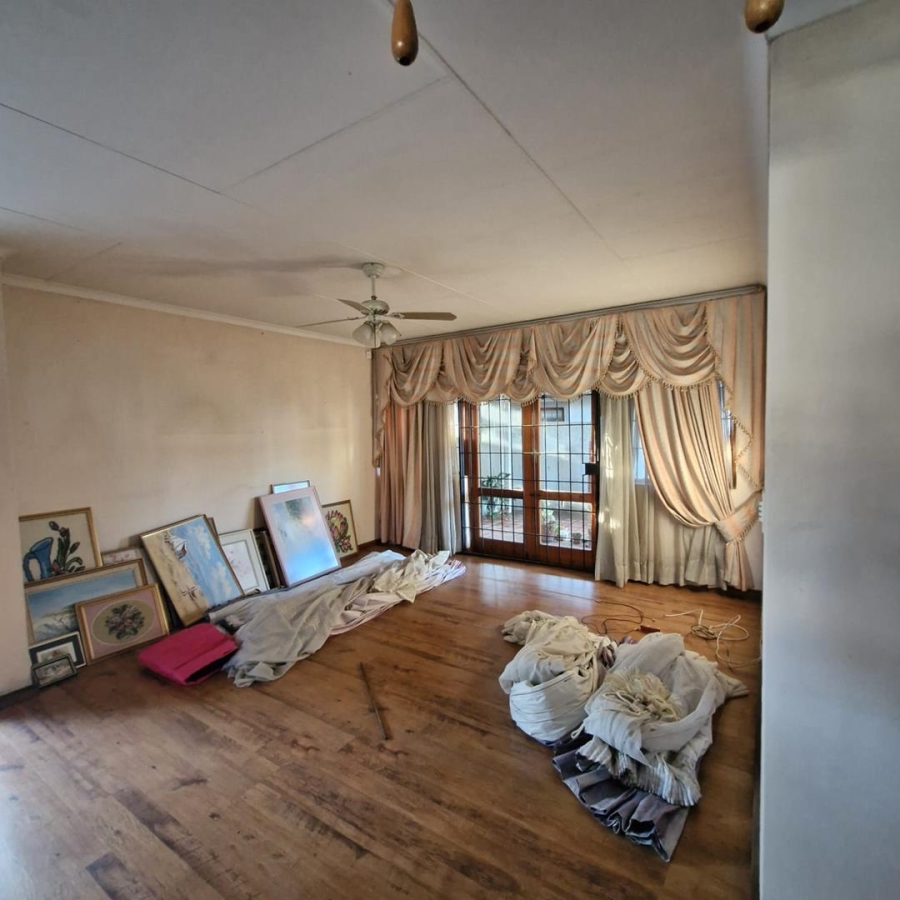 3 Bedroom Property for Sale in Die Wilgers Gauteng