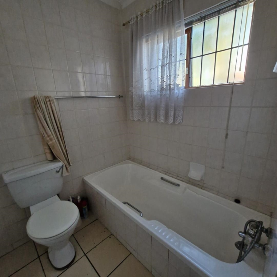 3 Bedroom Property for Sale in Die Wilgers Gauteng