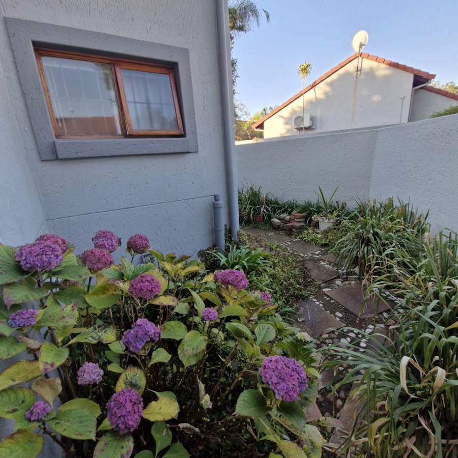 3 Bedroom Property for Sale in Die Wilgers Gauteng