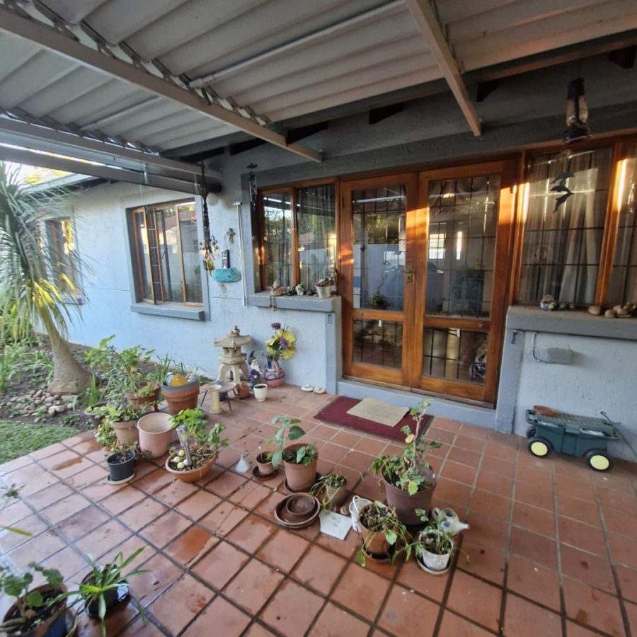 3 Bedroom Property for Sale in Die Wilgers Gauteng