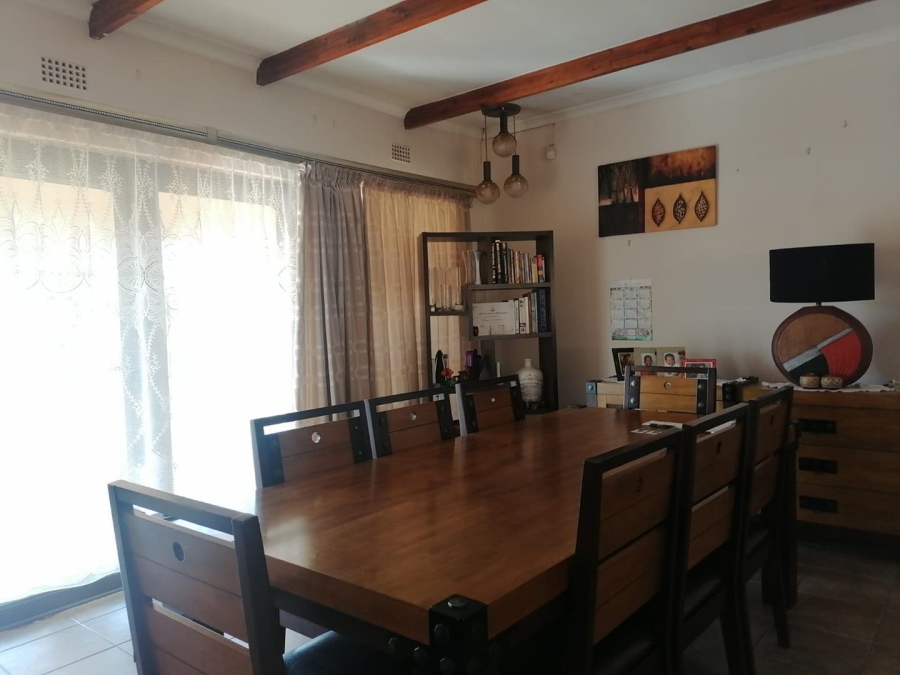 4 Bedroom Property for Sale in Birchleigh North Gauteng