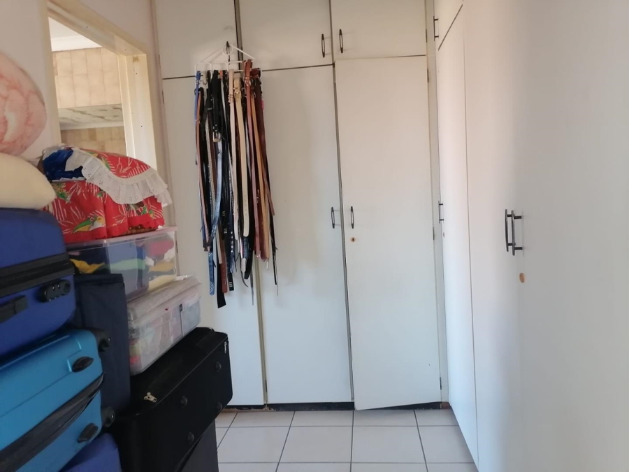4 Bedroom Property for Sale in Birchleigh North Gauteng
