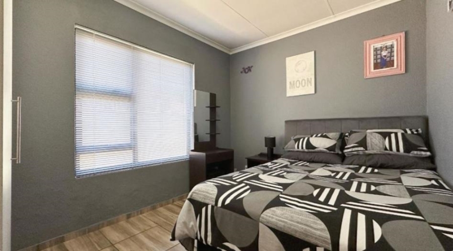 4 Bedroom Property for Sale in Glen Marais Gauteng