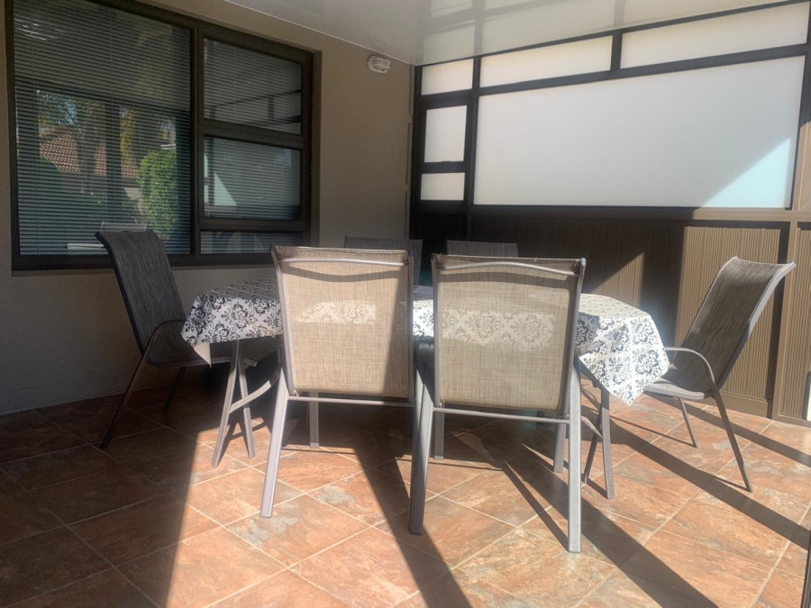 4 Bedroom Property for Sale in Glen Marais Gauteng