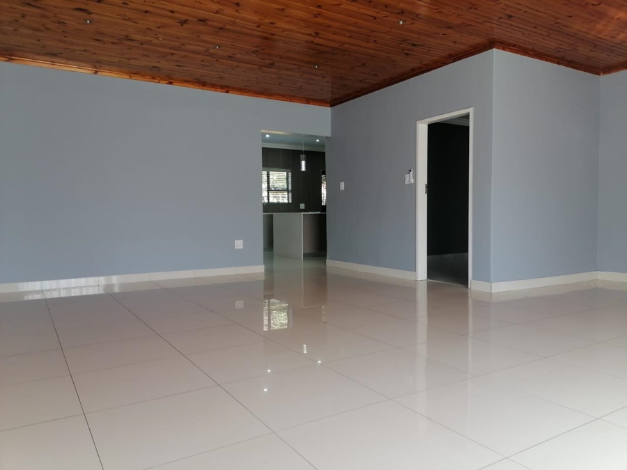 5 Bedroom Property for Sale in Van Riebeeck Park Gauteng
