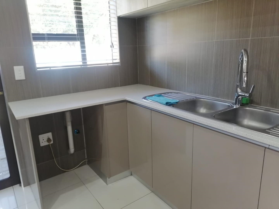 5 Bedroom Property for Sale in Van Riebeeck Park Gauteng