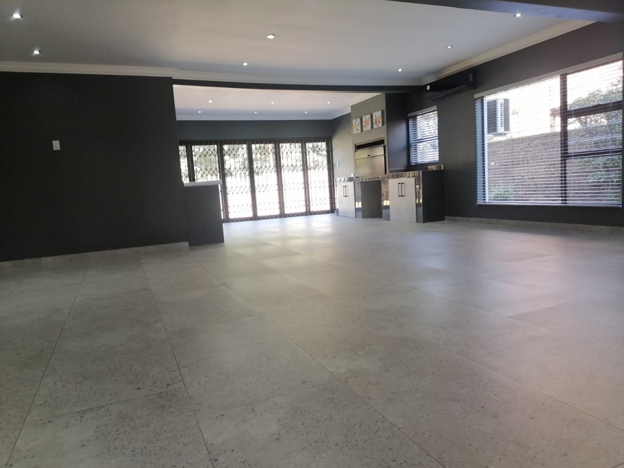 5 Bedroom Property for Sale in Van Riebeeck Park Gauteng