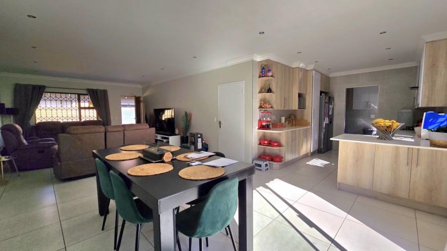 3 Bedroom Property for Sale in New Redruth Gauteng
