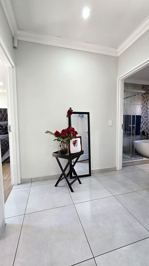 3 Bedroom Property for Sale in New Redruth Gauteng