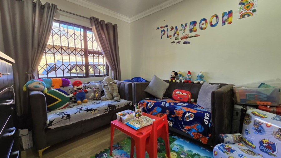 3 Bedroom Property for Sale in New Redruth Gauteng