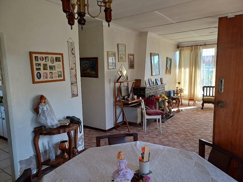 3 Bedroom Property for Sale in New Redruth Gauteng