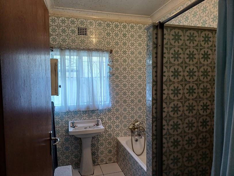 3 Bedroom Property for Sale in New Redruth Gauteng