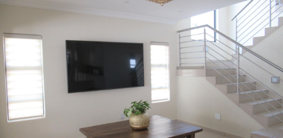 4 Bedroom Property for Sale in Derdepoort Gauteng
