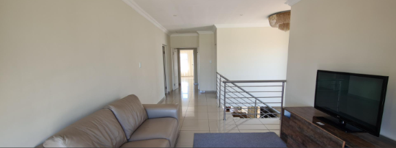 4 Bedroom Property for Sale in Derdepoort Gauteng