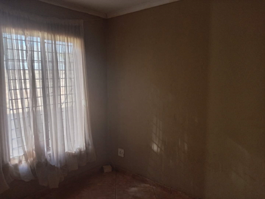 3 Bedroom Property for Sale in Morula View Gauteng
