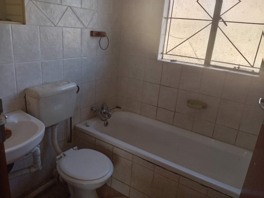3 Bedroom Property for Sale in Morula View Gauteng