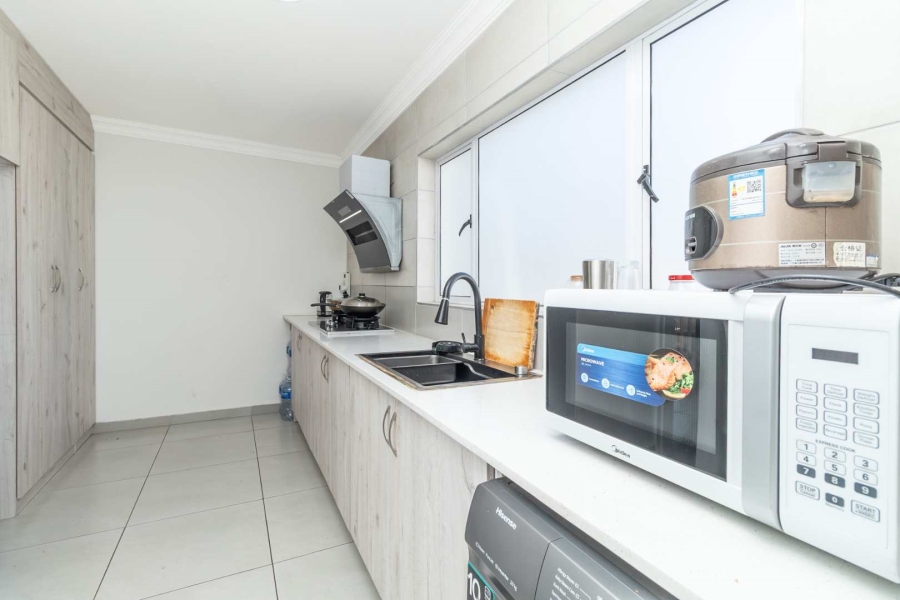 2 Bedroom Property for Sale in Rivonia Gauteng