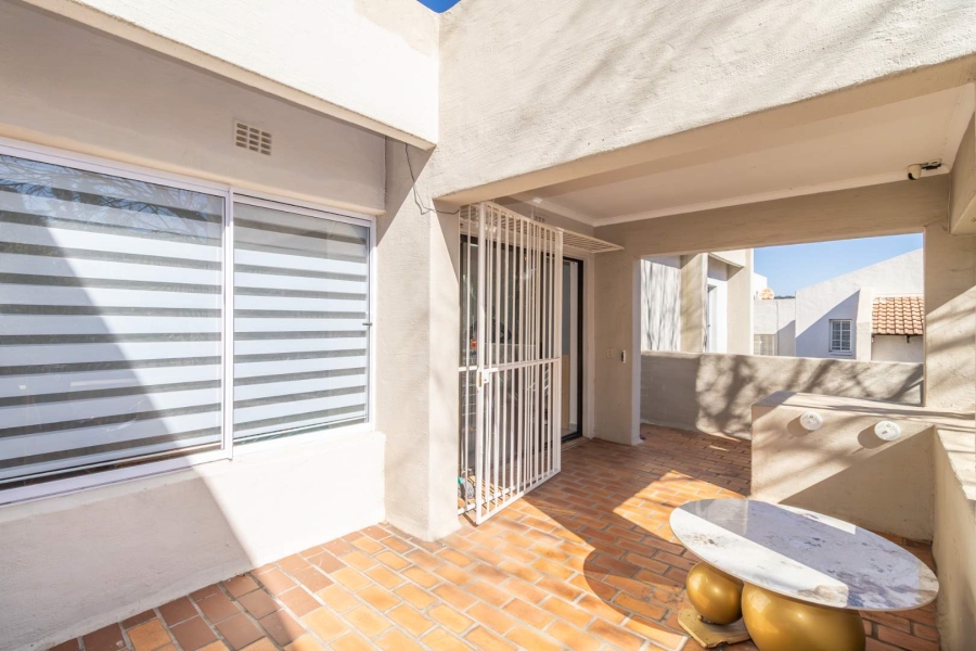 2 Bedroom Property for Sale in Rivonia Gauteng