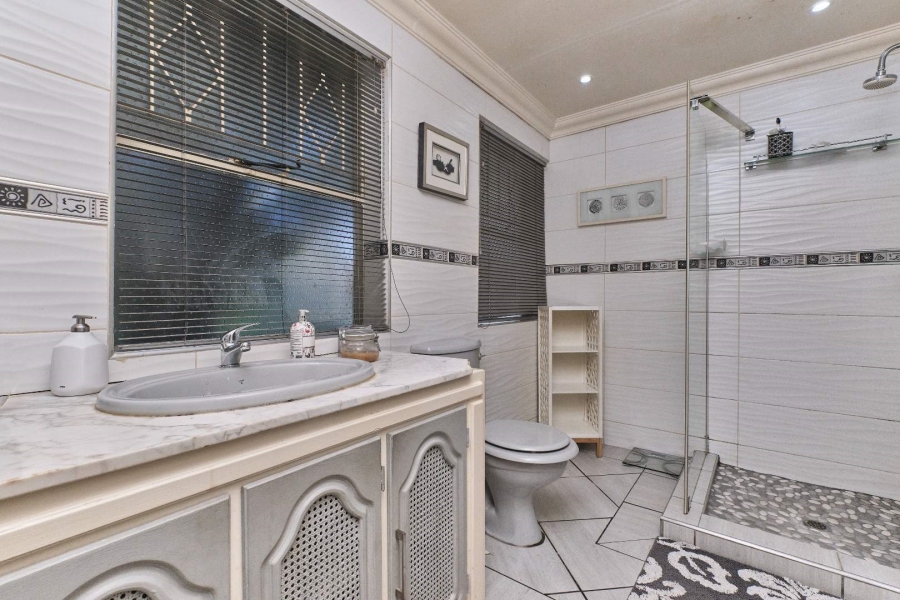 4 Bedroom Property for Sale in Ferndale Gauteng