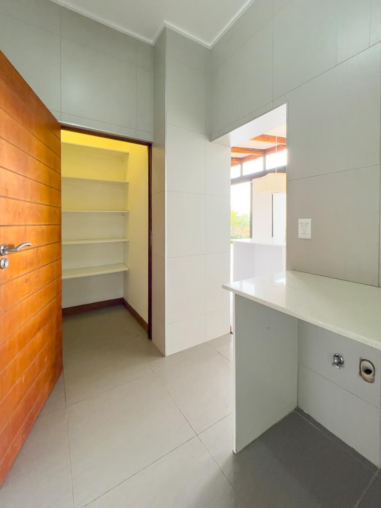 To Let 4 Bedroom Property for Rent in Midstream Ridge Gauteng