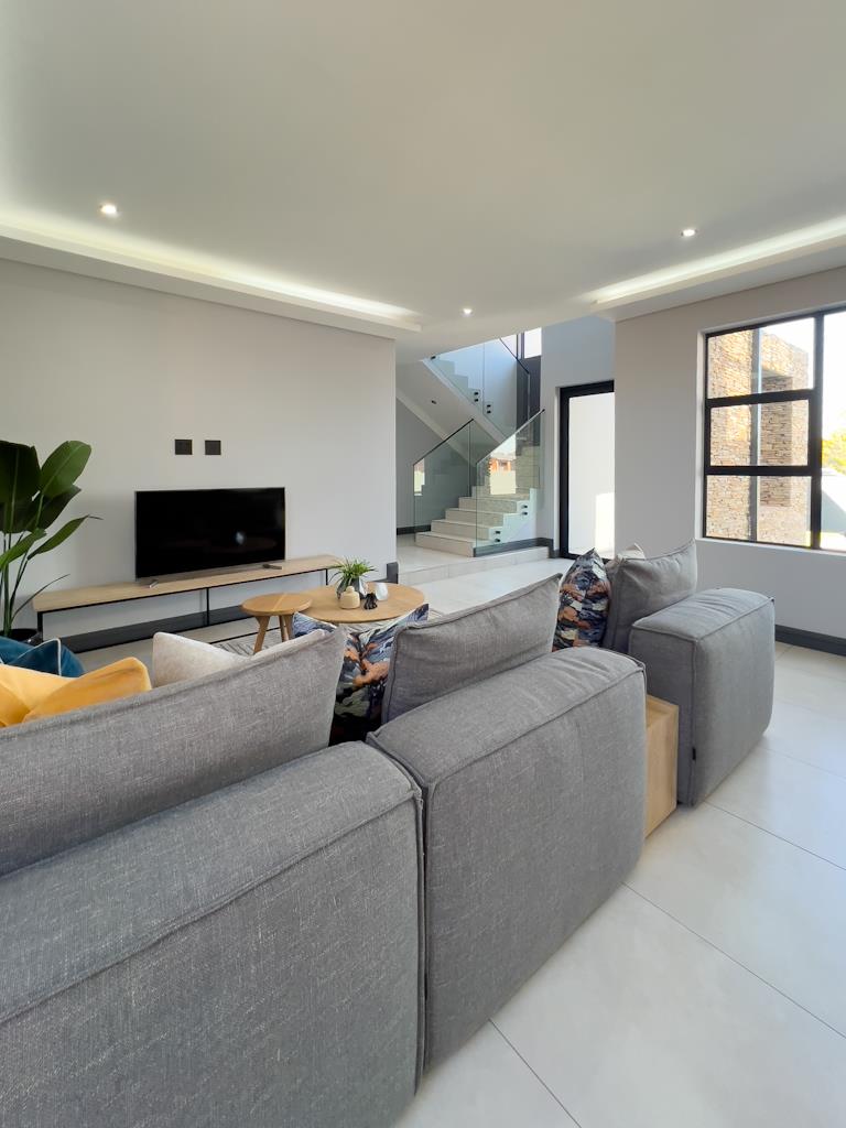 4 Bedroom Property for Sale in Fountainbrook Estate Gauteng