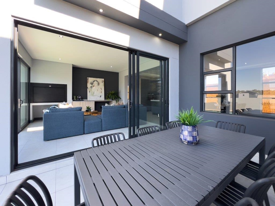 4 Bedroom Property for Sale in Fountainbrook Estate Gauteng