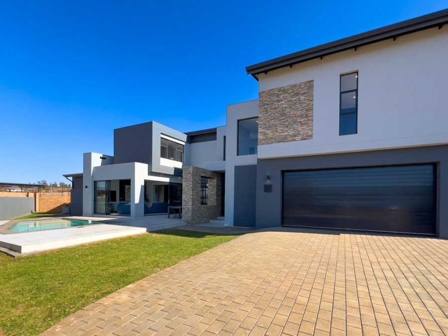 4 Bedroom Property for Sale in Fountainbrook Estate Gauteng