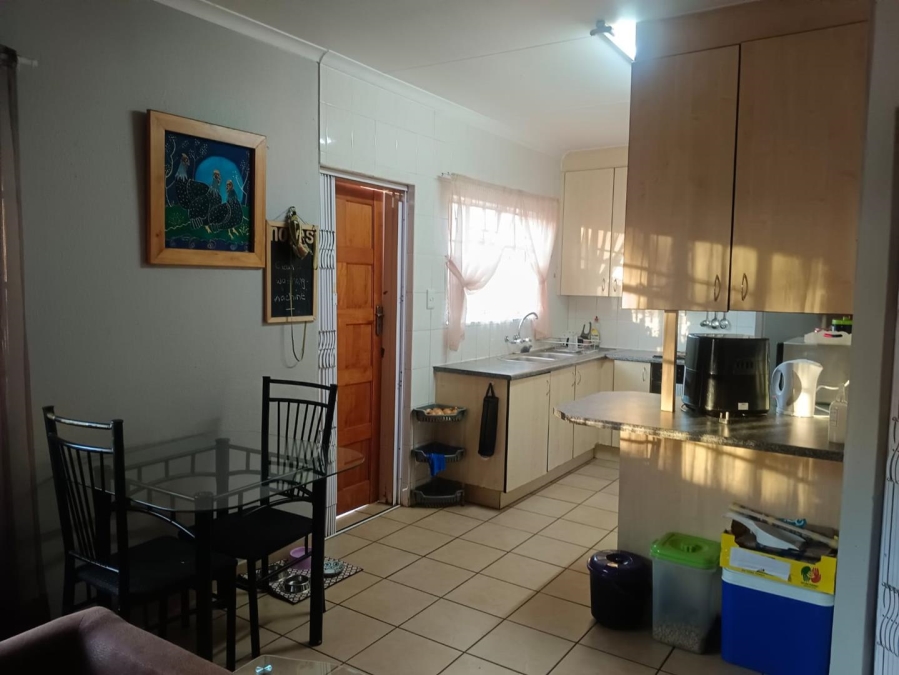 3 Bedroom Property for Sale in New Redruth Gauteng