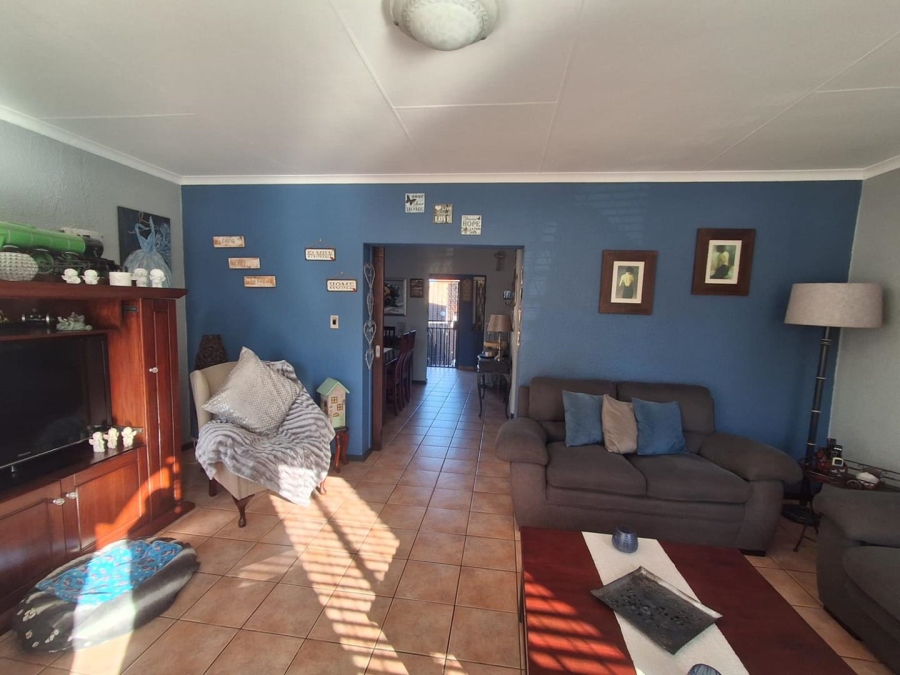 3 Bedroom Property for Sale in Brackenhurst Gauteng