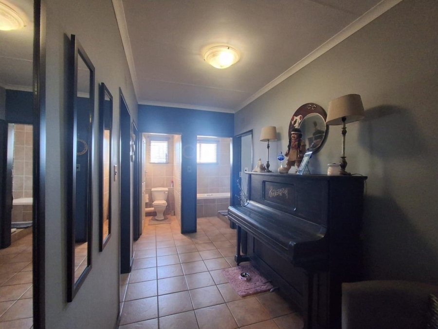 3 Bedroom Property for Sale in Brackenhurst Gauteng