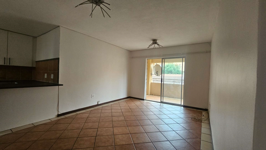To Let 2 Bedroom Property for Rent in Boardwalk Villas Gauteng