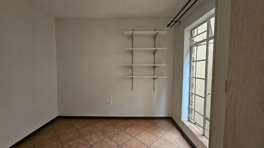 To Let 2 Bedroom Property for Rent in Boardwalk Villas Gauteng