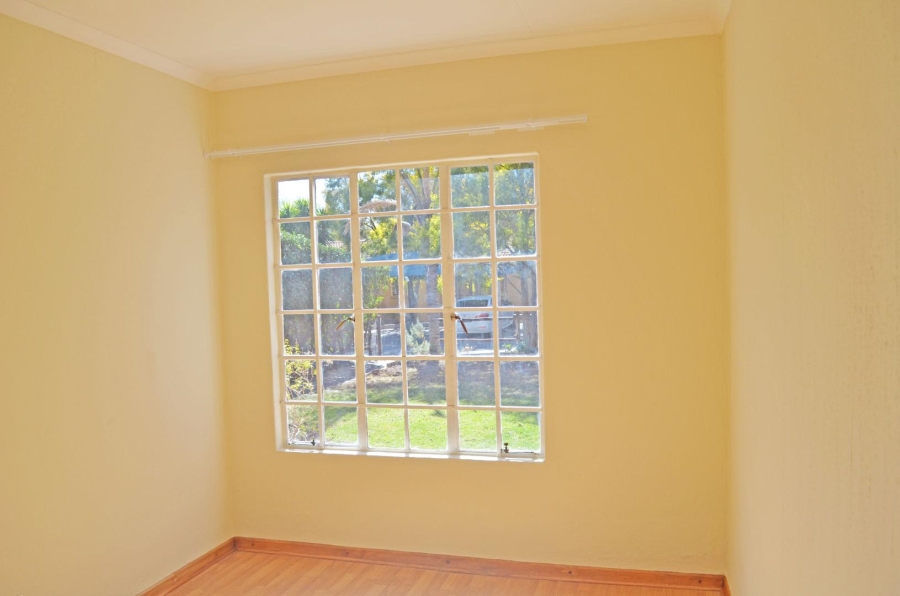 To Let 3 Bedroom Property for Rent in Lynnwood Glen Gauteng