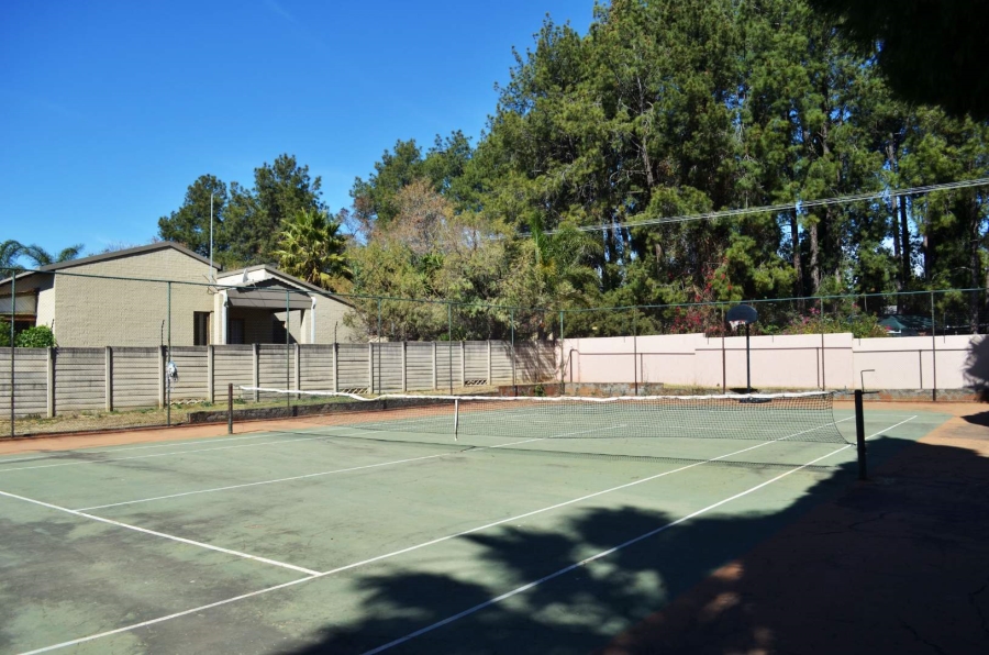 To Let 3 Bedroom Property for Rent in Lynnwood Glen Gauteng