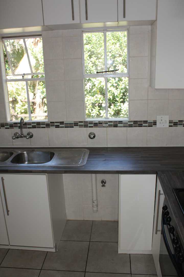 To Let 3 Bedroom Property for Rent in Lynnwood Glen Gauteng
